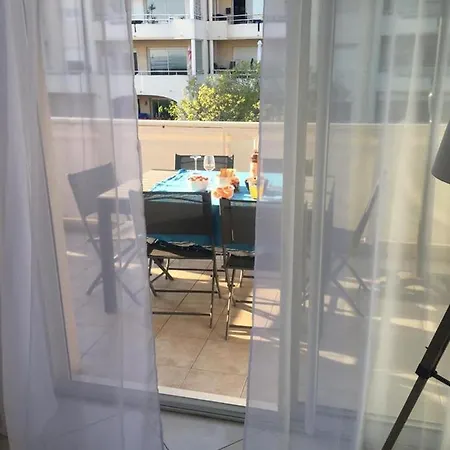 Bord De Juan Les Pins Appartement *