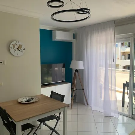 公寓 Bord De Juan Les Pins